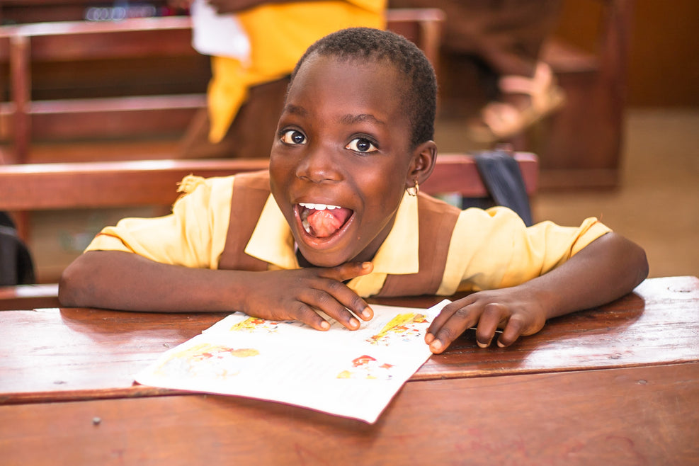 Ajude a United Way Ghana a equipar os jovens estudantes com material escolar essencial