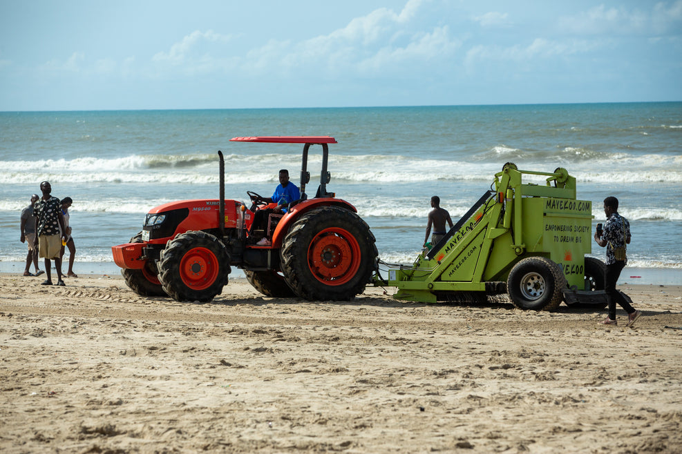 Aidez Mayekoo à restaurer les plages polluées d'Accra et à sauver la vie marine